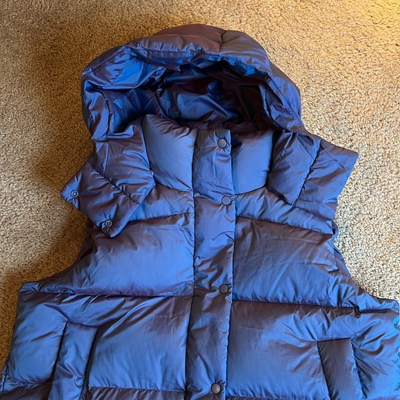 Lululemon Wunder Puff Cropped Vest sleeveless Heathered wild indigo size 12 - Picture 4 of 8